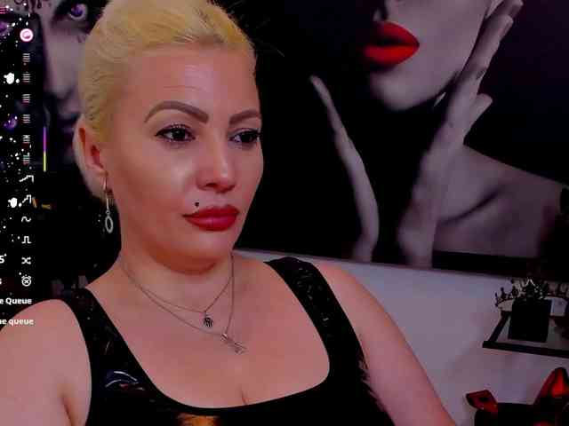 Mistress-Marilyn webcam