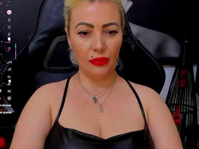 Mistress-Marilyn webcam