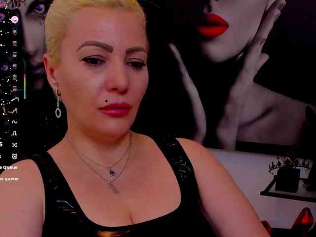 Mistress-Marilyn webcam