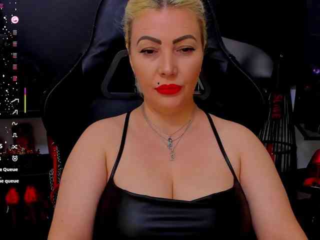 Mistress-Marilyn webcam
