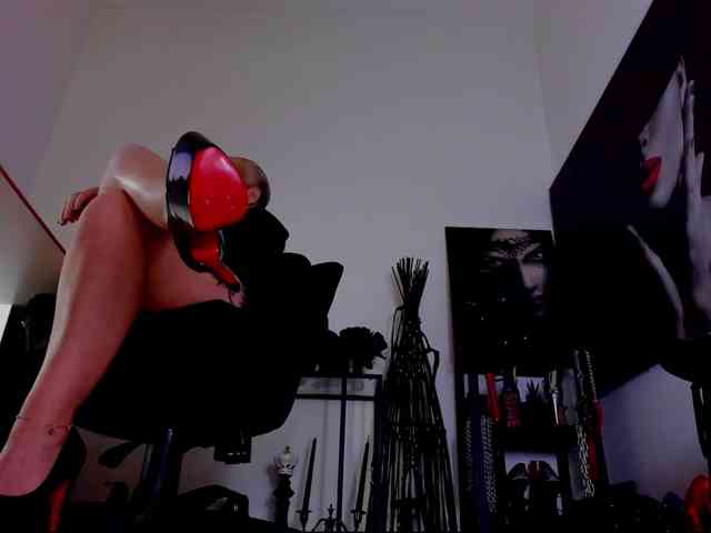 Mistress-Marilyn Mistress-Marilyn