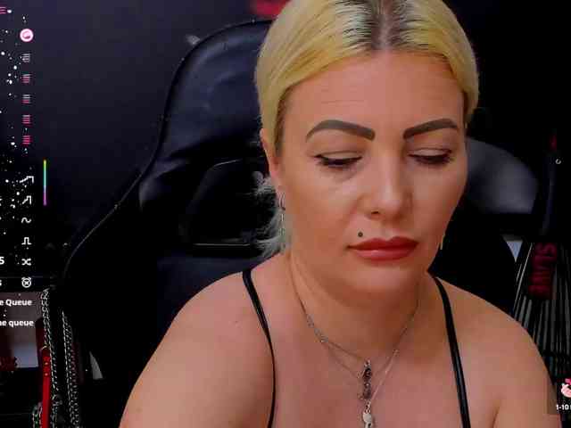 Mistress-Marilyn webcam