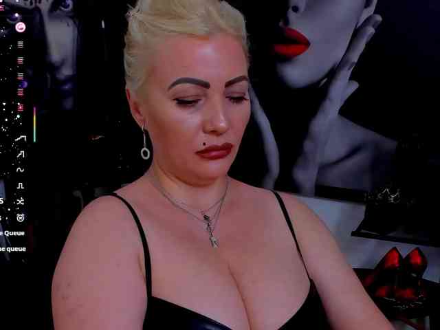 Mistress-Marilyn webcam