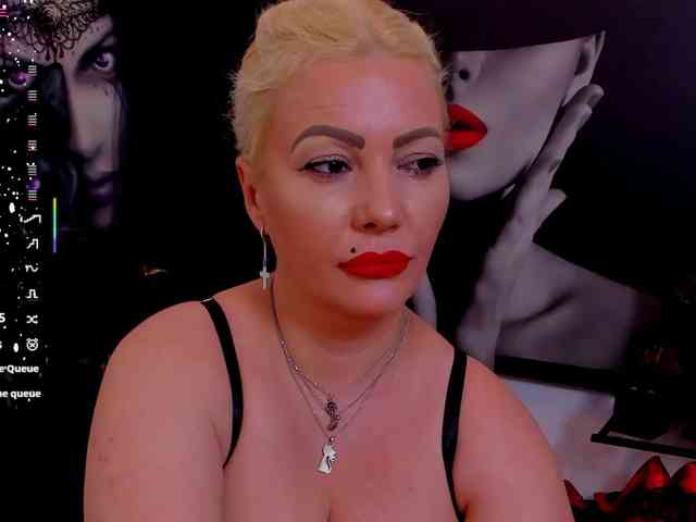 Mistress-Marilyn webcam