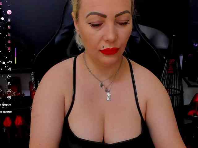 Mistress-Marilyn webcam