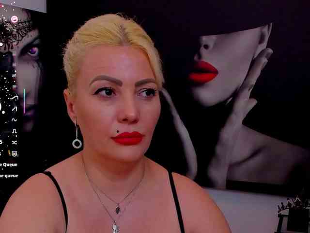Mistress-Marilyn webcam