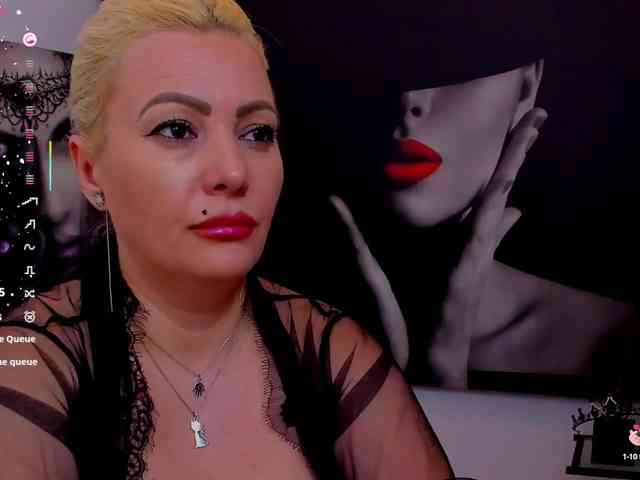 Mistress-Marilyn webcam