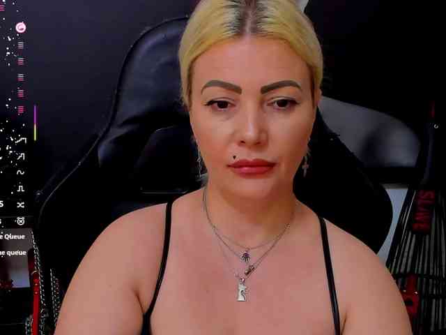 Mistress-Marilyn webcam