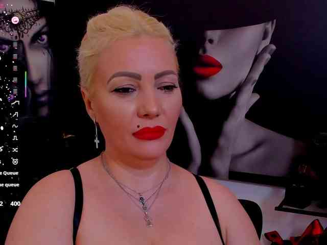 Mistress-Marilyn webcam