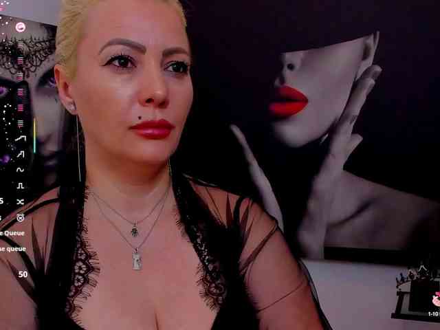 Mistress-Marilyn webcam