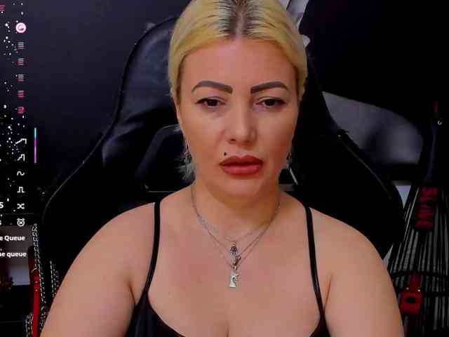 Mistress-Marilyn webcam