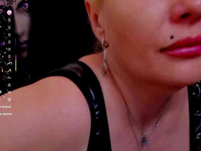 Mistress-Marilyn webcam
