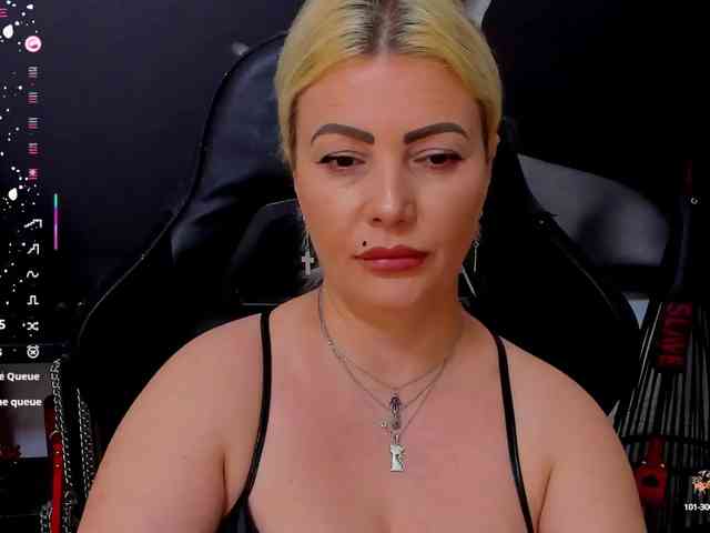 Mistress-Marilyn webcam