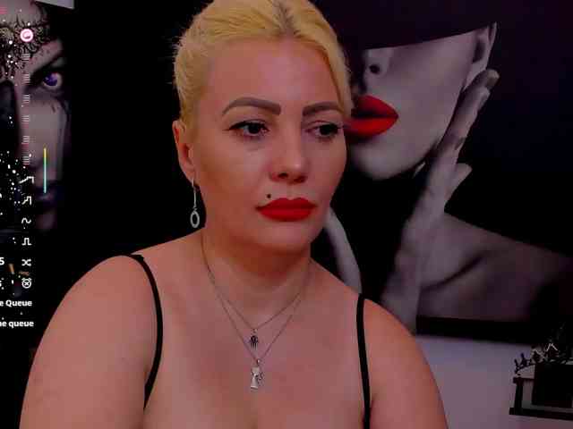 Mistress-Marilyn webcam