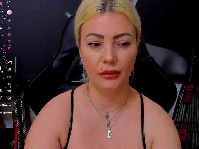 Mistress-Marilyn webcam