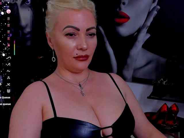 Mistress-Marilyn webcam