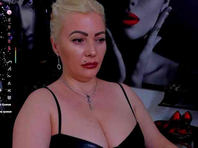 Mistress-Marilyn webcam