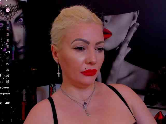 Mistress-Marilyn webcam