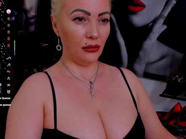 Mistress-Marilyn webcam