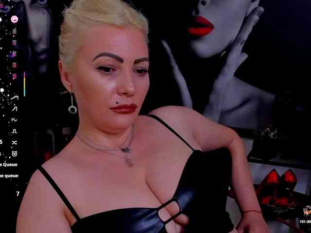 Mistress-Marilyn webcam