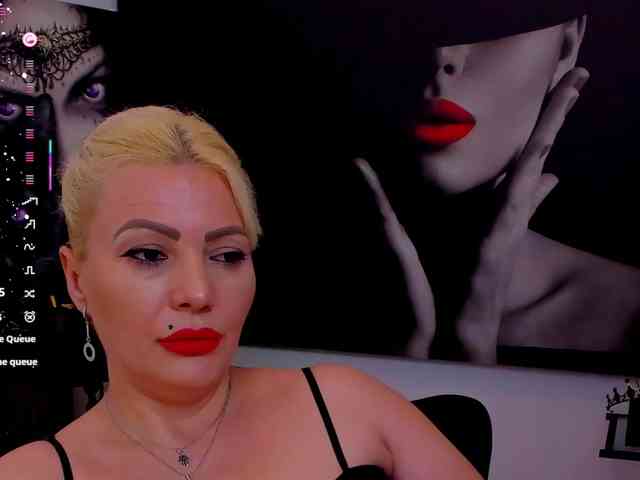Mistress-Marilyn webcam