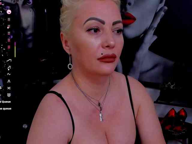 Mistress-Marilyn webcam