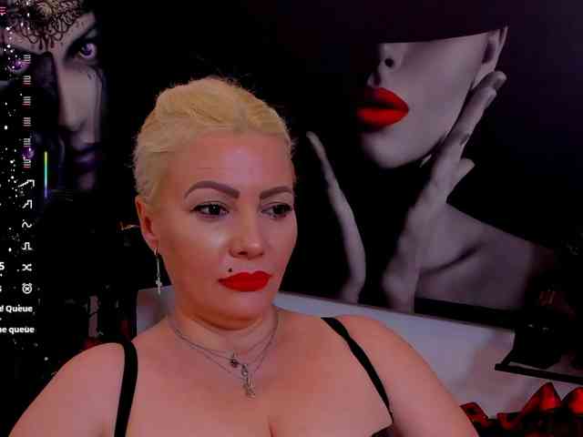 Mistress-Marilyn webcam
