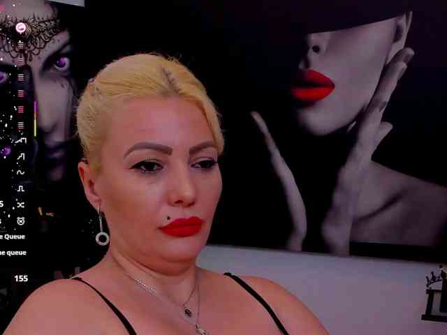 Mistress-Marilyn webcam