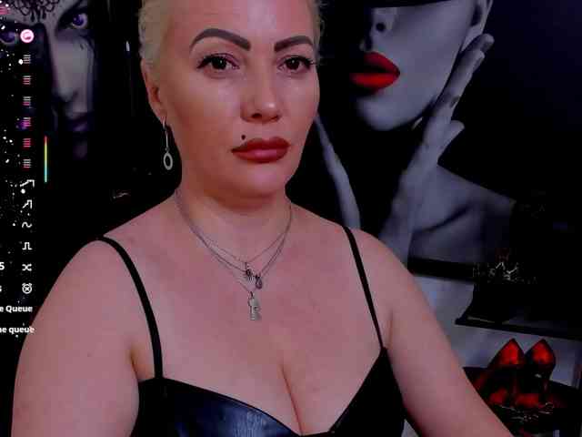 Mistress-Marilyn webcam