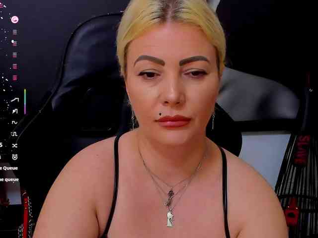 Mistress-Marilyn webcam