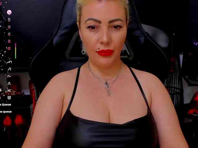 Mistress-Marilyn webcam