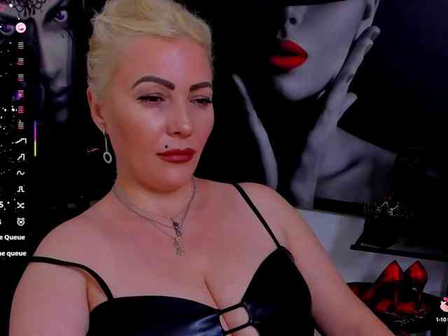 Mistress-Marilyn webcam