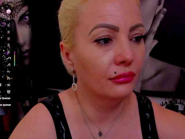 Mistress-Marilyn webcam