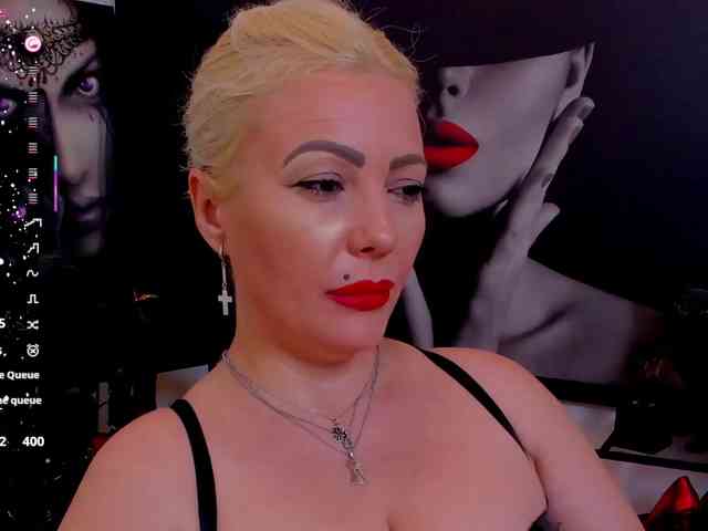 Mistress-Marilyn webcam