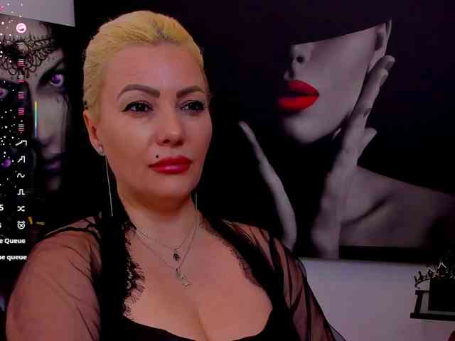 Mistress-Marilyn webcam