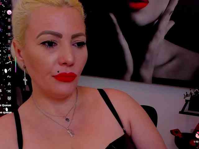 Mistress-Marilyn webcam