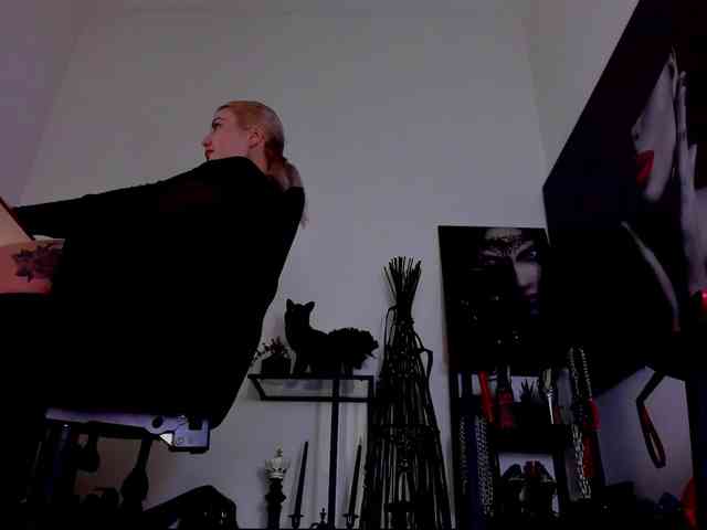 Mistress-Marilyn Live Webcam on BongaCams