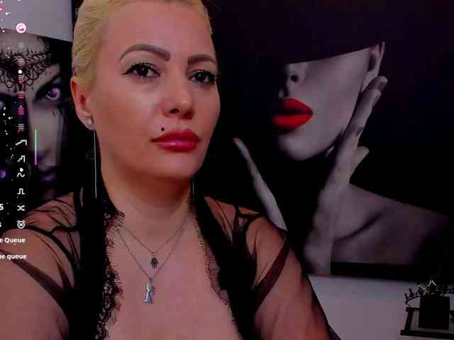 Mistress-Marilyn webcam