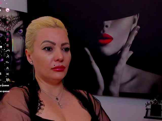 Mistress-Marilyn webcam