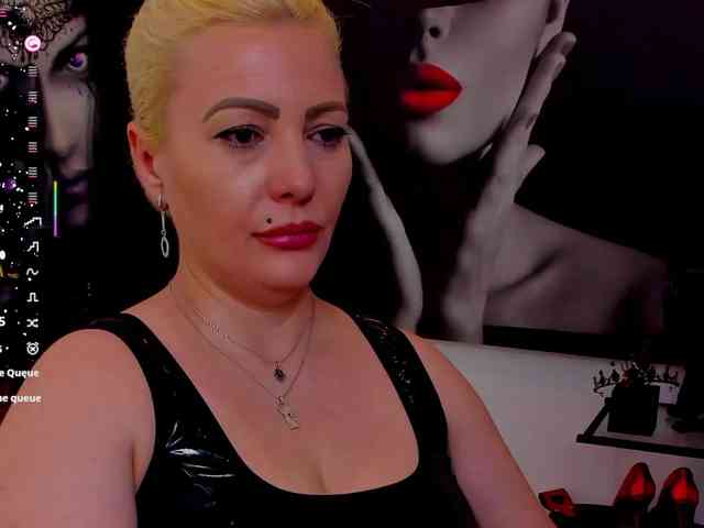 Mistress-Marilyn webcam