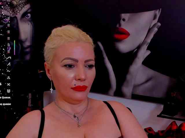 Mistress-Marilyn webcam