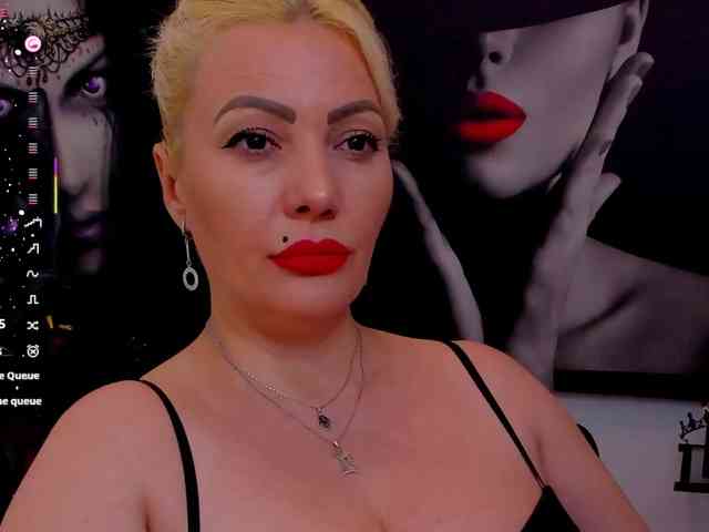 Mistress-Marilyn webcam