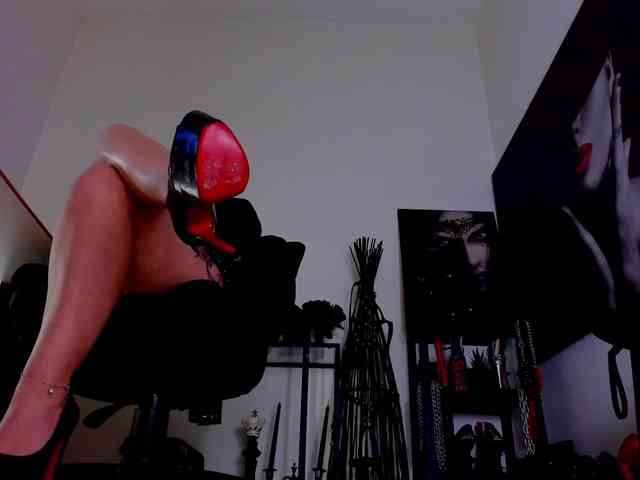 Mistress-Demi webcam