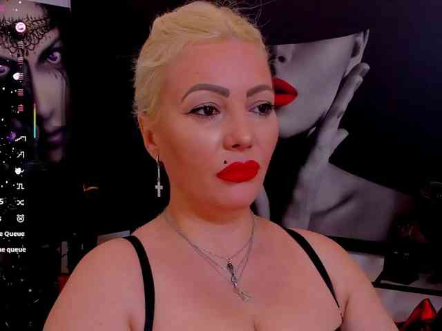 Mistress-Marilyn webcam