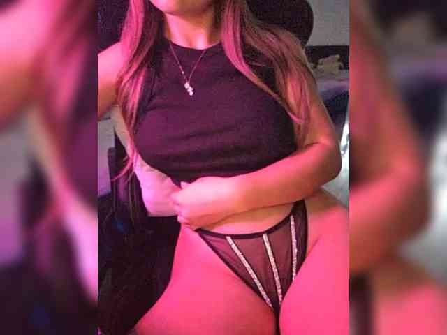 _m_a_r_i_a_888_ webcam