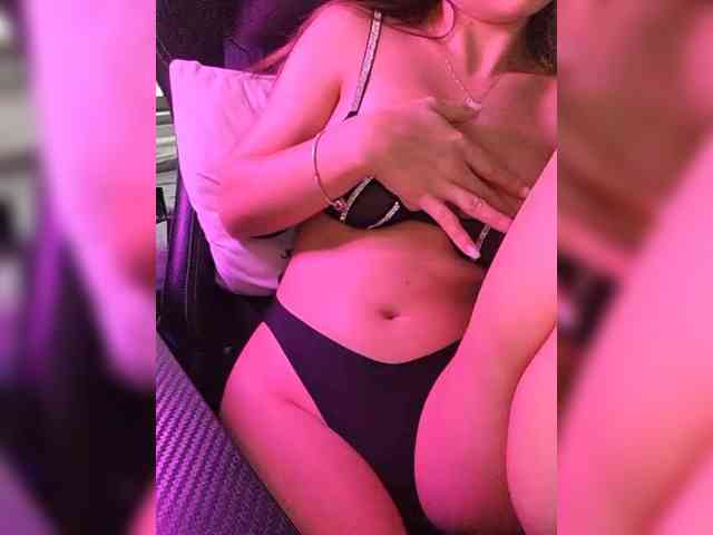_m_a_r_i_a_888_ webcam