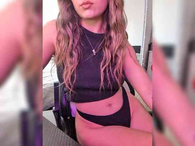 _m_a_r_i_a_888_ webcam