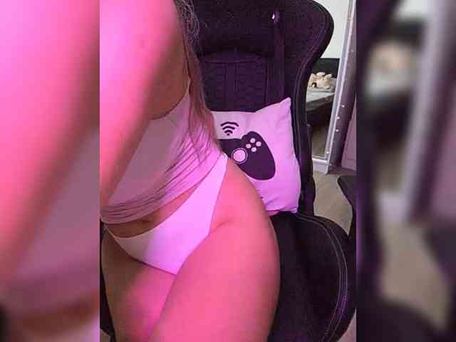 _m_a_r_i_a_888_ webcam