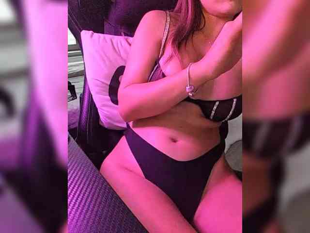 _m_a_r_i_a_888_ webcam