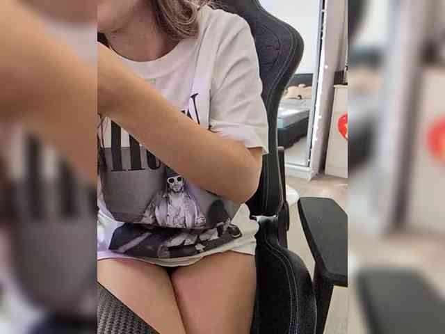 _m_a_r_i_a_888_ webcam
